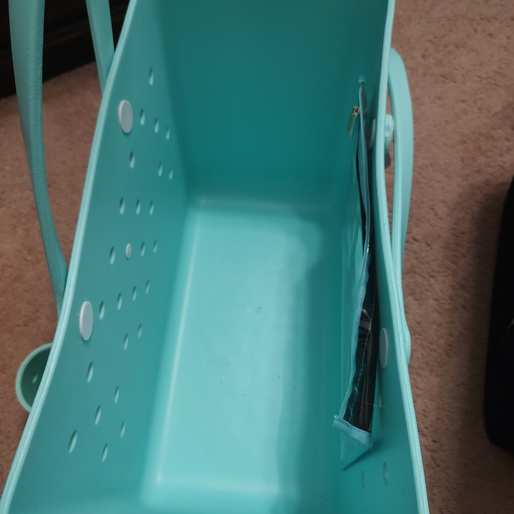 Seafoam Green Tote Bag With Cooler Insert - Picture 7 of 12